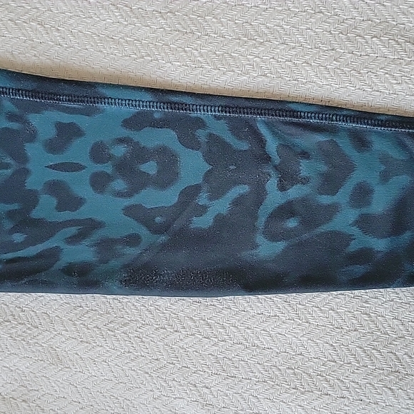 Joe Fresh Leggings (2 pairs) - Picture 8 of 9